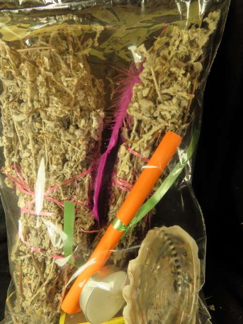 Smudge Kit