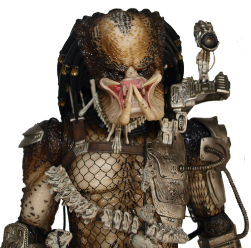 Predator by NECA - large 1/4 scale 18" Figure - Closed Mouth Version