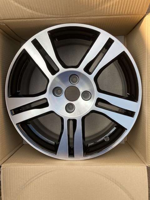 Renault Twingo Gordini RS Mags-Brand New set of 2 Alloys