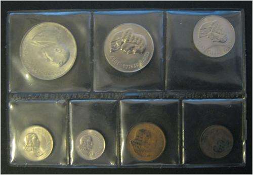 *** 1967 UNCIRCULATED COIN SET WITH SILVER R1 IN ENGLISH - AS ISSUED BY SA MINT ***