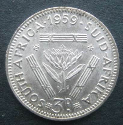*** 1959 UNION OF SA 3 PENCE - L105 ***