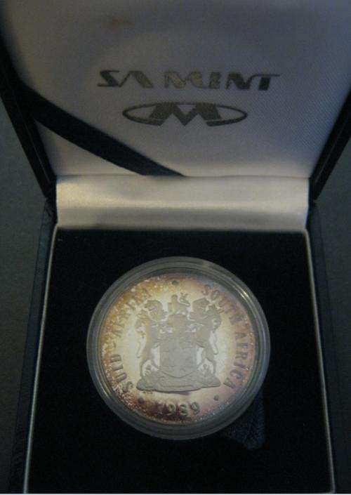 *** 1989 - SILVER PROOF R1 IN SA MINT BOX ***