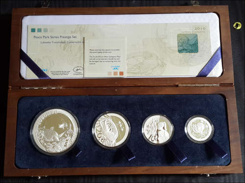 *** 2010 - LUBOMBO - PEACE PARK SERIES PRESTIGE SET AS ISSUED FROM THE SA MINT  ***