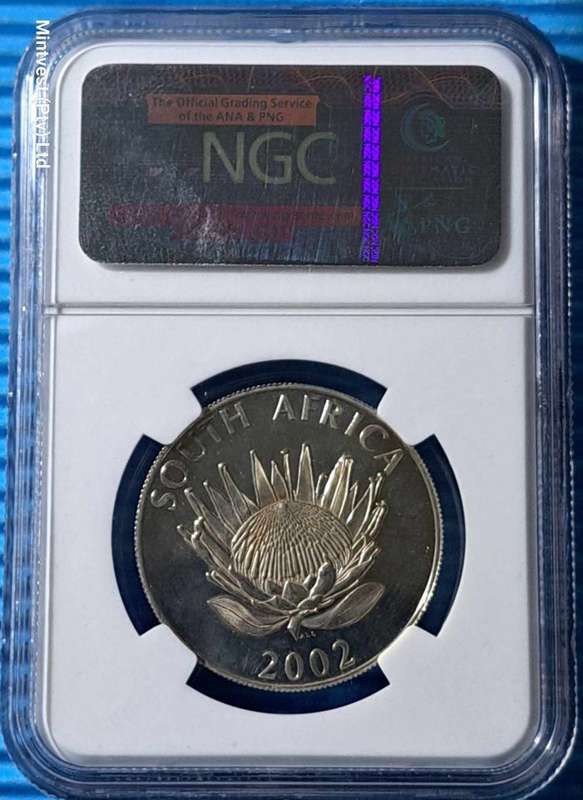 *** 2002 - SA SILVER R1 - SOCCER - UNCIRCULATED - NGC MS67 ***