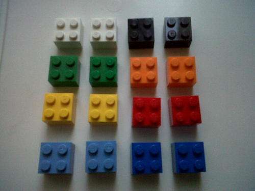BASIC BRICK BUNDLE 003 (2x2 Bricks) 16 Pieces / PRICE PER PIECE!
