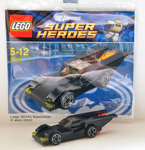 BATMOBILE - LEGO (Superheroes Limited Polybag) Collector Item!