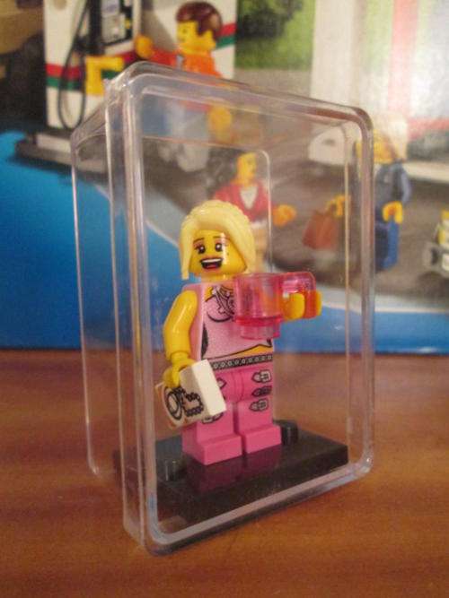CITY GIRL #1 - LEGO Minifigures - Addictive Bricks Series (Unique Parts!)