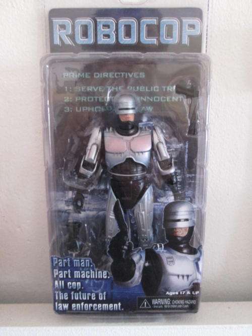 RoboCop - NECA Figure 7" (Discontinued)