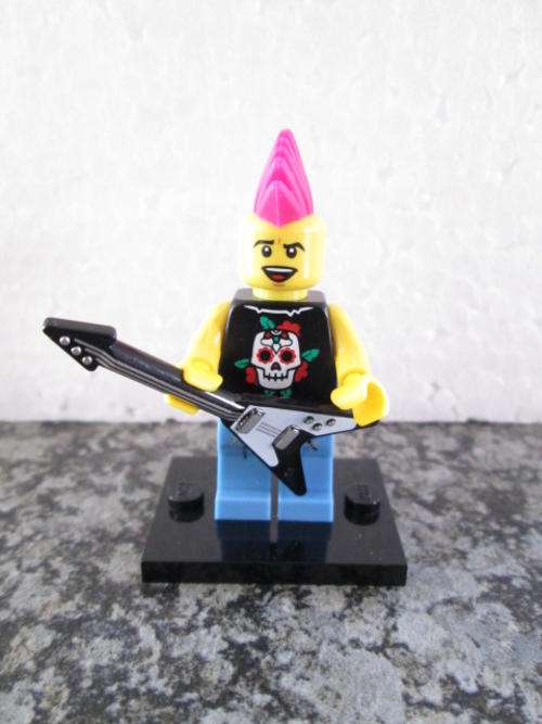 Punk Rocker - Lego Minifigures Series 4 (Rare)