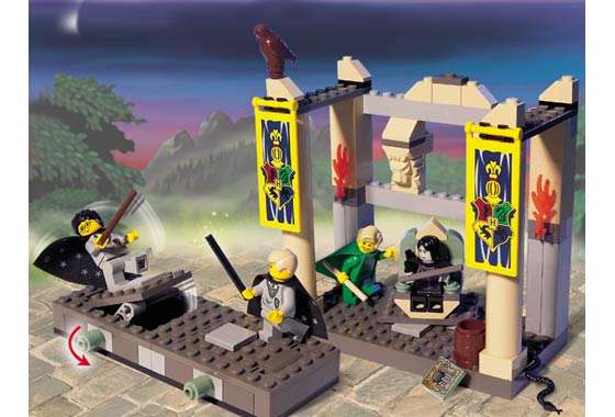 The Dueling Club (4733) - Lego Harry Potter Set from 2002! (Very Rare)