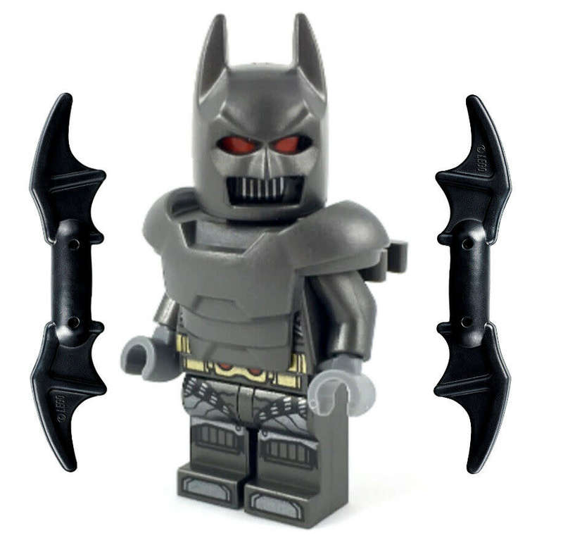 Batman Armored - Lego Super Heroes Minifigure - Includes Surprise Accessories!