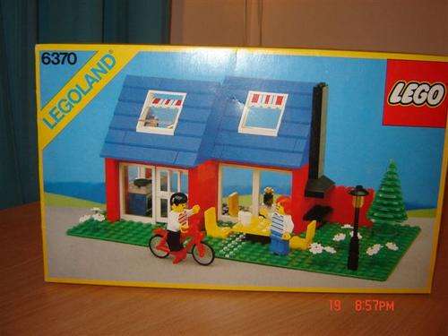 Lego House