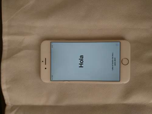 iPhone 6 16GB Grey and White