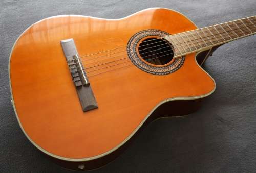 Trio Handcrafted Classical Guitar - Cedar Top, Mahogany Back and Sides, Rosewood Fretboard