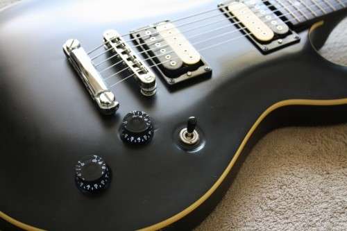 Cort M520 - High Quality Set Neck - Electric Guitar! Indonesian Made! - Great Player!