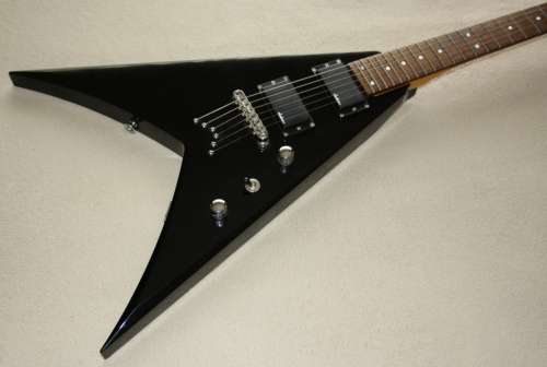 Jackson JS32 Flying V - Electric Guitar (Gloss Black) - Good Condition - Randy Rhodes Style