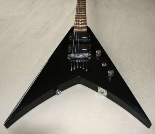 Jackson JS32 Flying V - Electric Guitar (Gloss Black) - Good Condition - Randy Rhodes Style