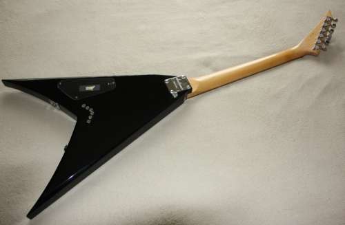 Jackson JS32 Flying V - Electric Guitar (Gloss Black) - Good Condition - Randy Rhodes Style