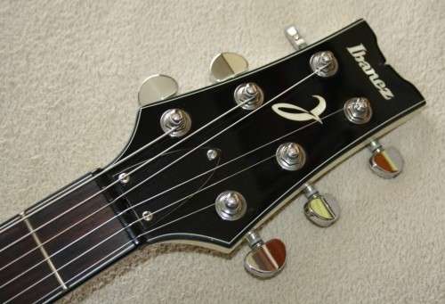 Ibanez ART120 Aged White Electric Guitar - Great Condition, Stunning Guitar!!
