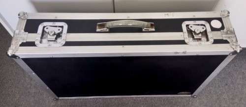 Warwick Rockcase - Guitar Effects Pedal Board with Flight Case (Largest Size)
