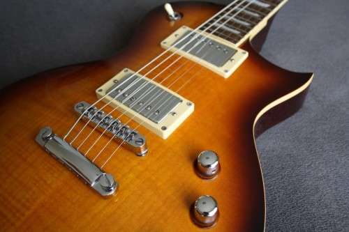 ESP Ltd - EC 401VF Les Paul Electric Guitar - Korean Made - Set neck - Sunburst Finish!!