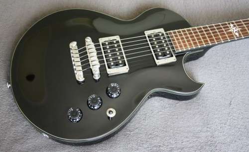 Ibanez ART100 Electric Guitar - Gloss Black - Les Paul Shape