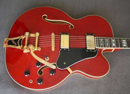 Carlo Robelli Semi-Hollow Body Electric Guitar - Stunning Translucent Red