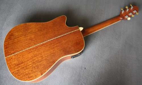 Crafter DE-8 Acoustic Guitar - Dreadnaught Shape - Solid Spruce Top - LR Baggs Pickup