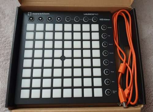 Novation Launchpad MKII Ableton Live 64 Button Midi Controller