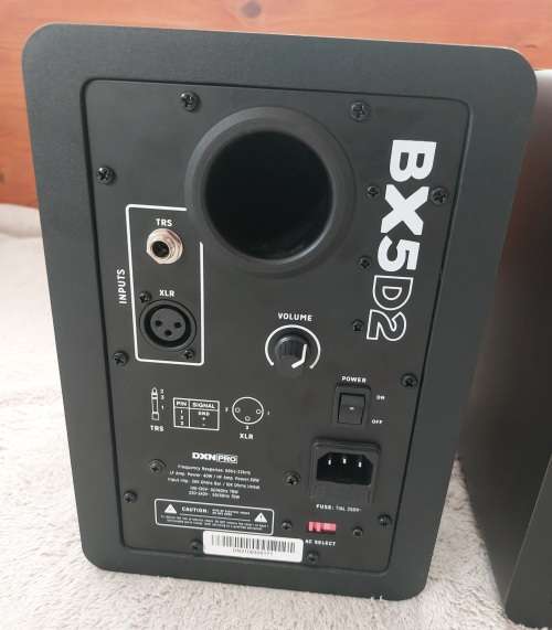 DXN PRO BX5 D2 Pair of Powered Studio Monitors