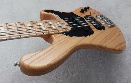 Cort GB75 Bass Guitar 5 String