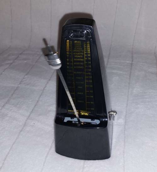 AROMA Mechanical Wind-up Metronome for Guitar - Bass- Keyboard