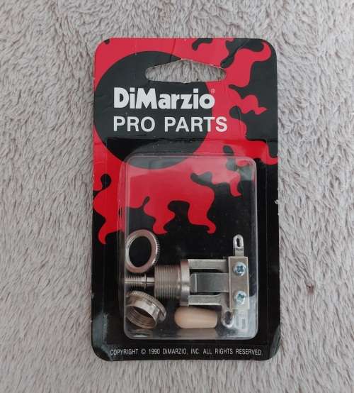Dimarzio EP1102 Switchcraft Les Paul Type Guitar Switch - Short