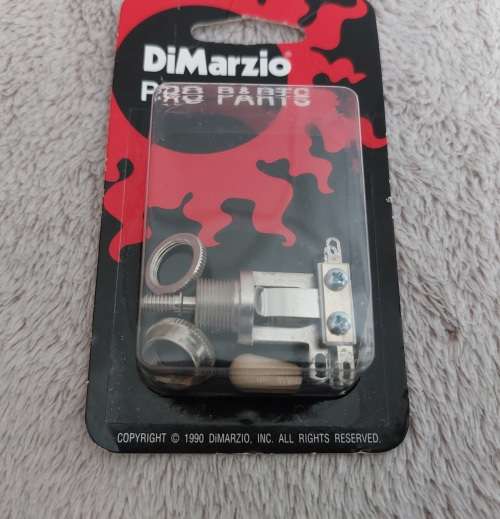 Dimarzio EP1102 Switchcraft Les Paul Type Guitar Switch - Short