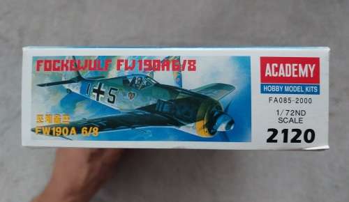 Academy 1:72 Fockewulf FW190A 6/8 WWII German Fighter Plane