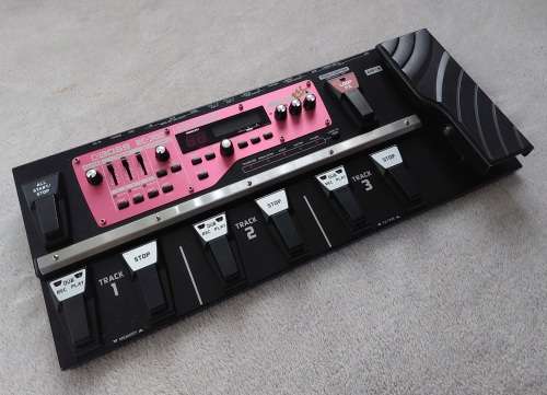 Boss RC-300 Loop Station Guitar Pedal