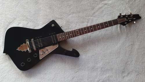 Ibanez Iceman Paul Stanley -KISS- Signature Guitar