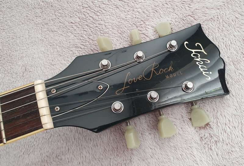 Tokai Les Paul Electric Guitar with Case