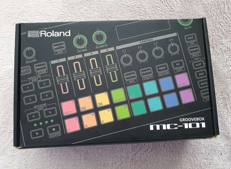 Roland MC-101 Groovebox in box