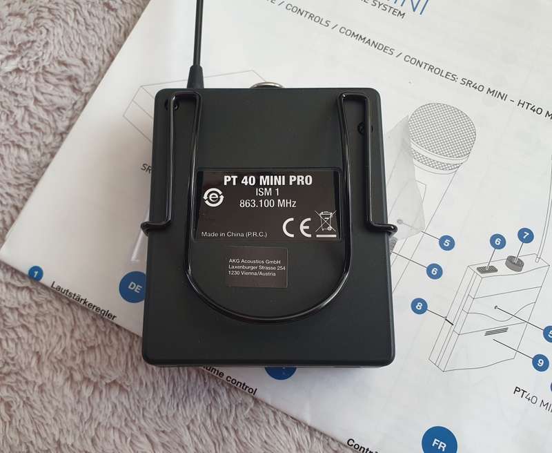 AKG WMS40 Mini Wireless Guitar Instrument System