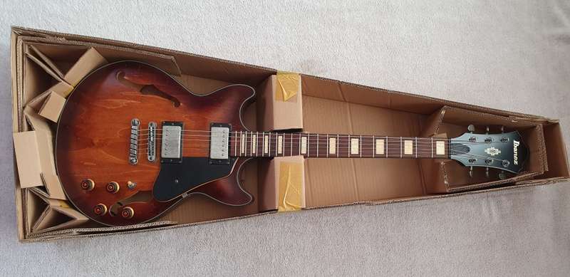 Brand New Ibanez AMV10A Semi-Hollow Guitar
