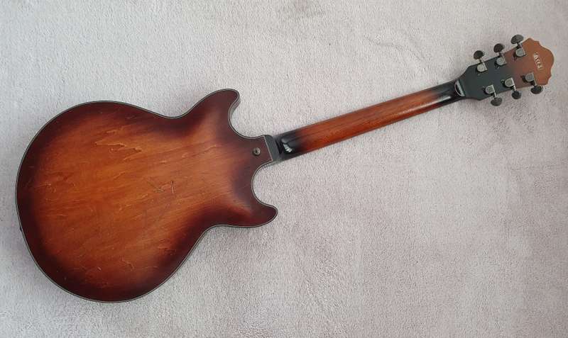 Brand New Ibanez AMV10A Semi-Hollow Guitar