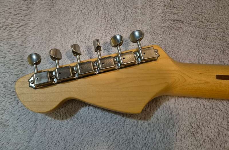 Tokai MIJ Goldstar Sound AST88 Stratocaster Guitar
