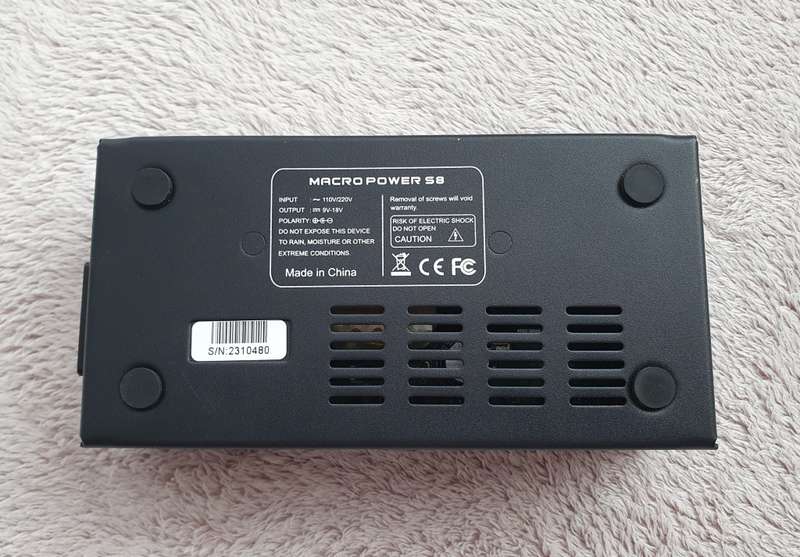 (NEW) Mooer Macro Power S8 - 8 way Guitar Pedal Power Supply