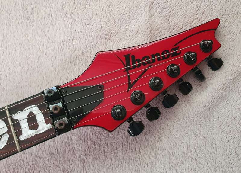 Ibanez MTM1 - Blood Red - Mick Thompson Signature Guitar