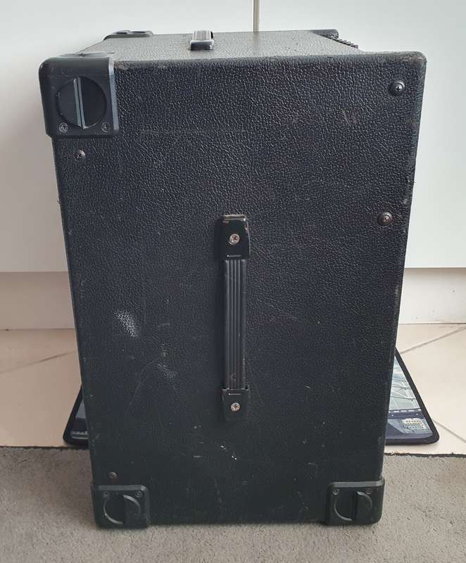 Gallien-Krueger MB210 500W 2x10` Ultra Light Bass Combo Amp