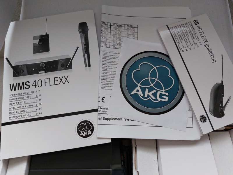 AKG WMS40 Pro Flexx Wireless Guitar Bug