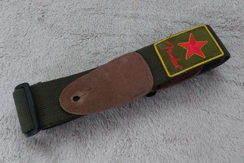 Fender USA Guitar Strap - Dark Green with Red Logo
