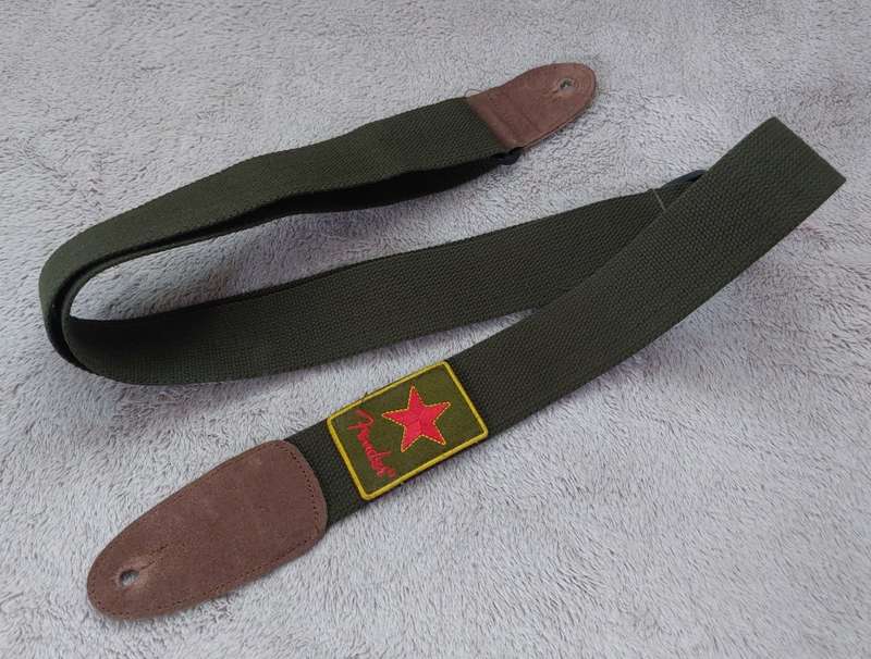 Fender USA Guitar Strap - Dark Green with Red Logo