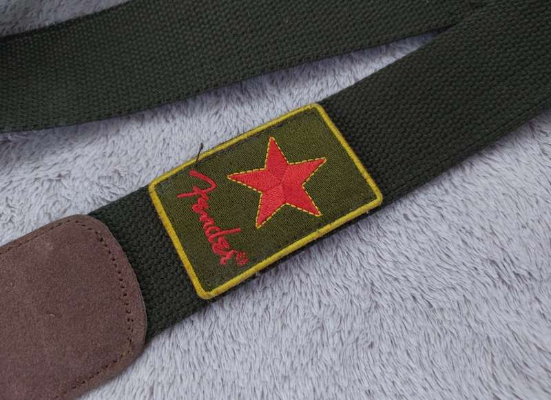 Fender USA Guitar Strap - Dark Green with Red Logo